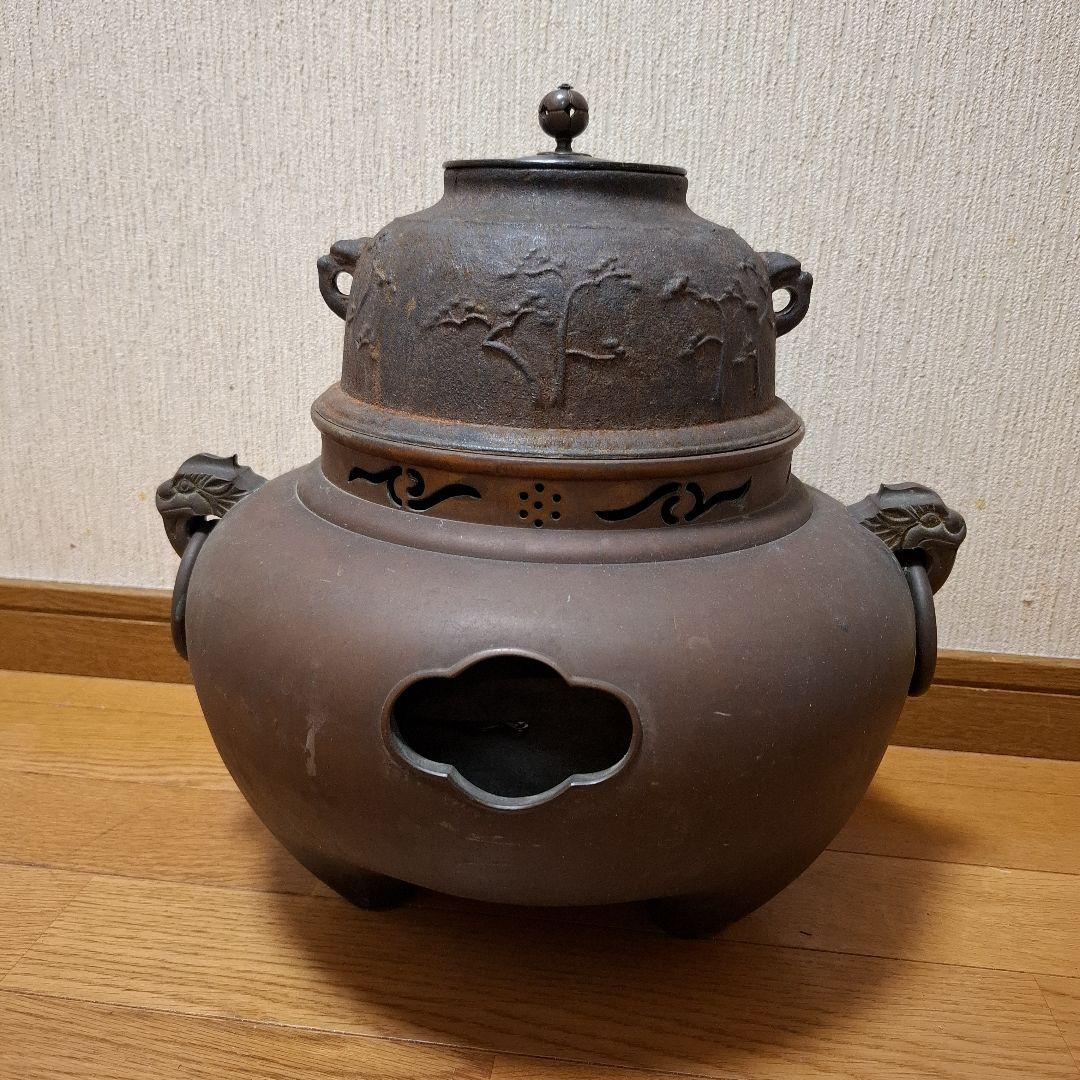 茶道具 鬼面風炉 唐銅 丸釜　箱なし