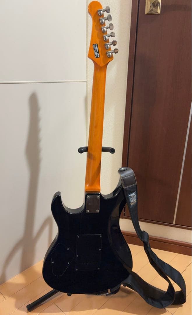 【ぼっち・ざ・ろっく！】後藤ひとり仕様(ヤマハ　PACIFICA 611VFM)