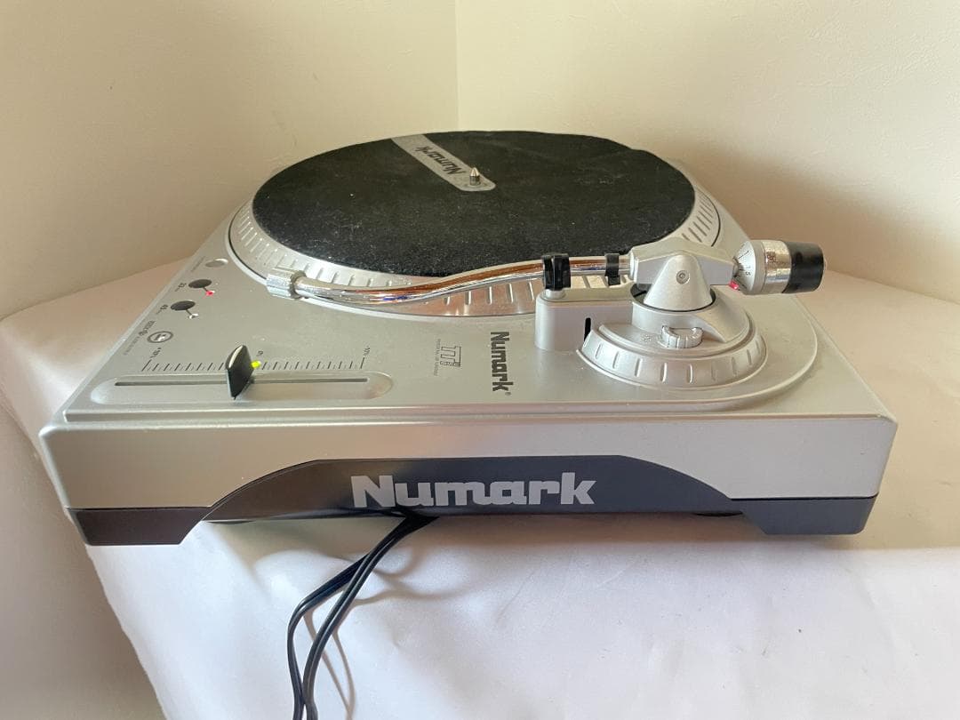 Numark TT USB ターンテーブル