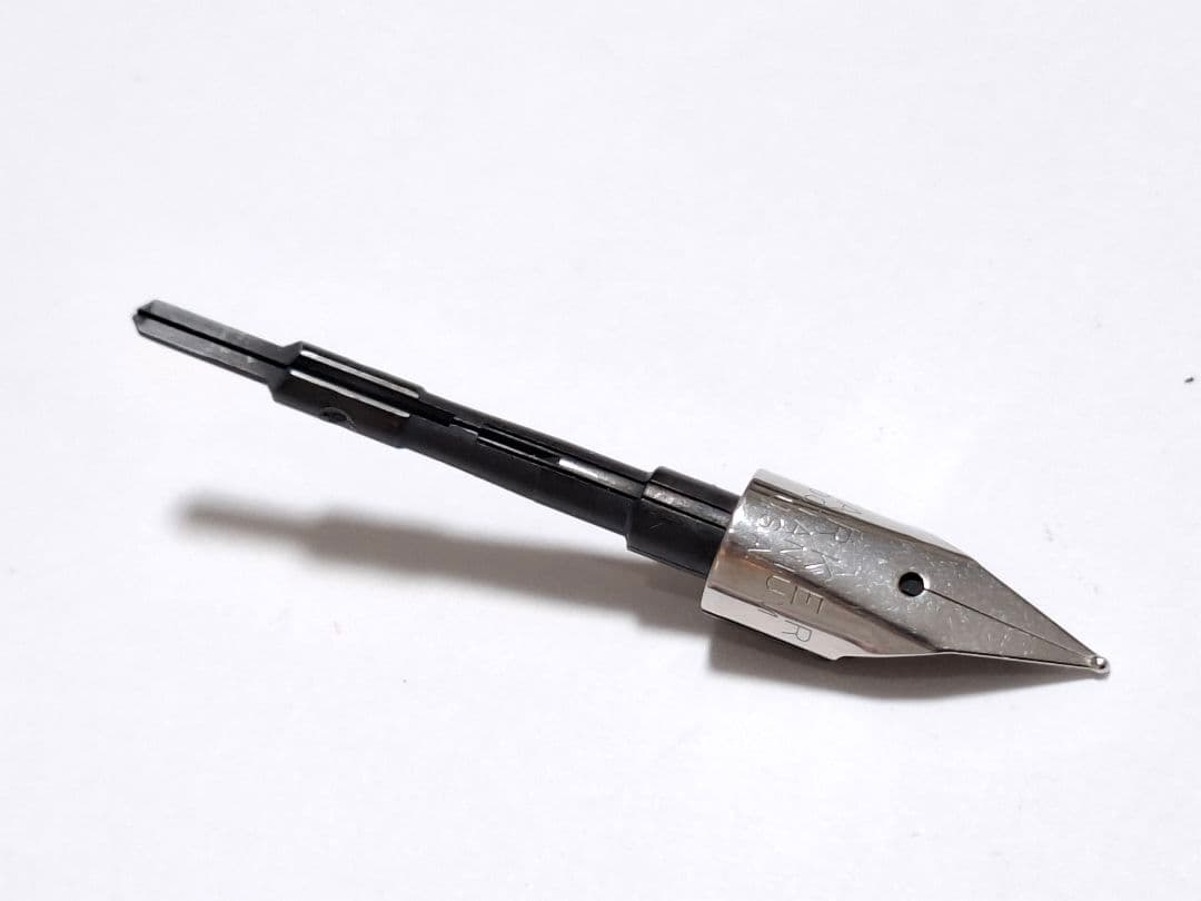 希少　parker　プリミア　プリミエ　ローラーボール　グレンドルジュ　首軸付