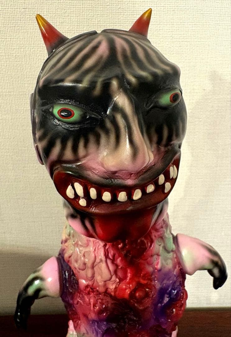 izumonster 屍怪獣 one-off bloodgutstoy