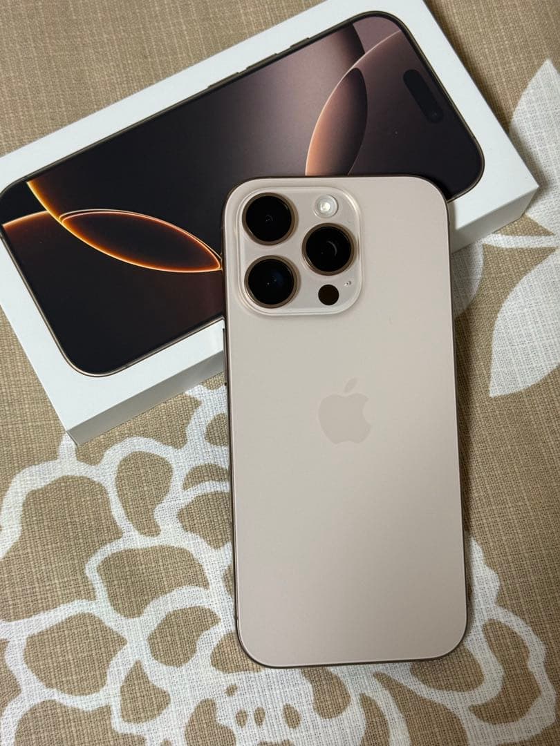 Apple iPhone16 Pro 128GB デザートチタニウムSIMフリー