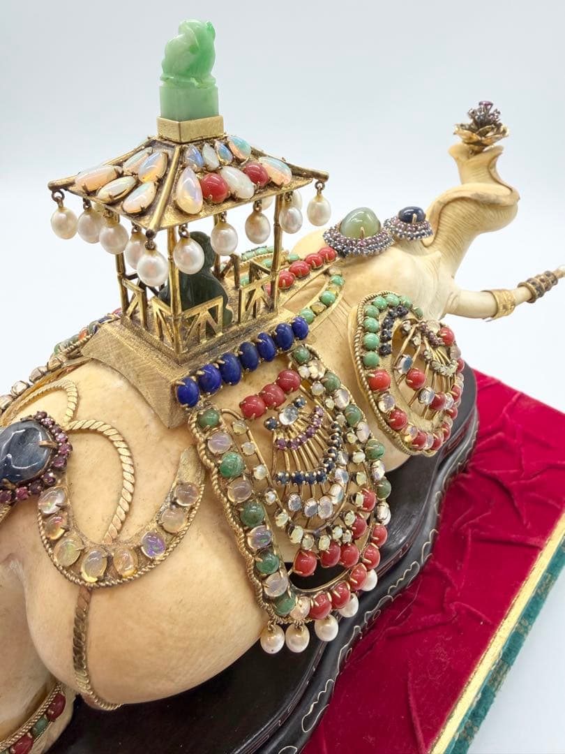 削除します　天然素材 宝石飾 象 置物 全長22cm 重1.24kg 細密細工