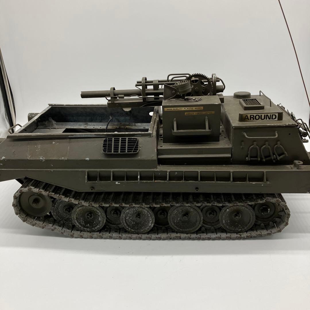 鉄製　キャタピラ　戦車　全長…約59㎝　三ツ星商店