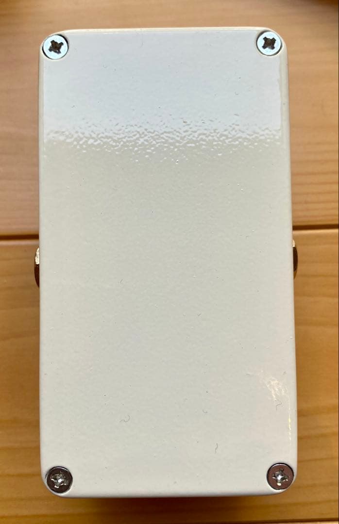 ギター Hermida Audio USA White Zendrive