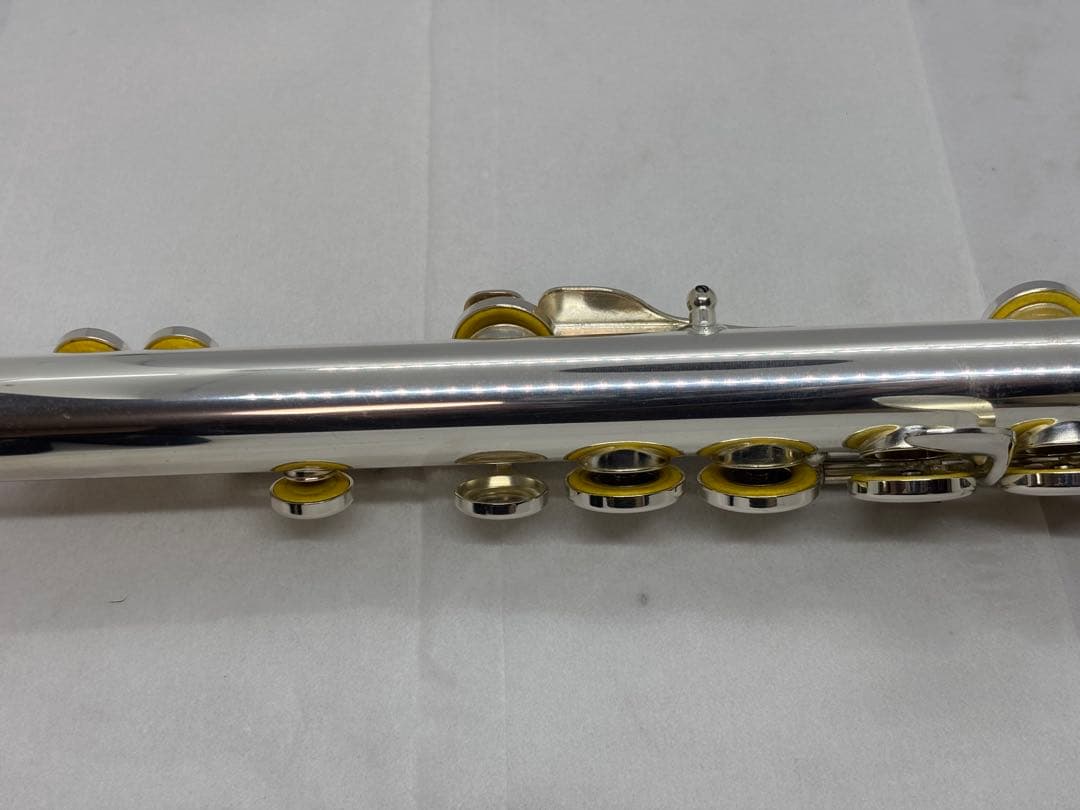 Yamaha 銀製フルート 211 ハードケース付き
