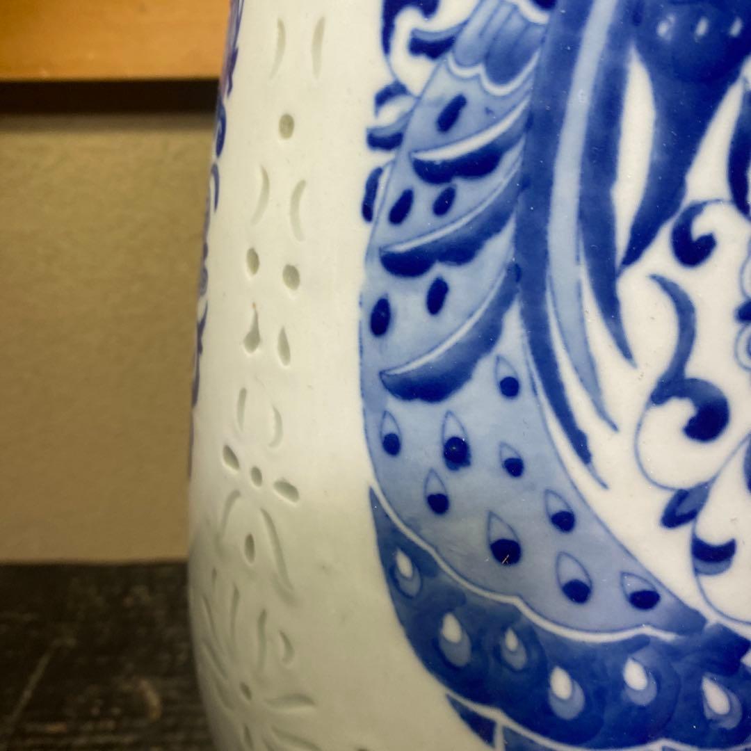 中国美術　蛍手染付花瓶　景徳鎮製