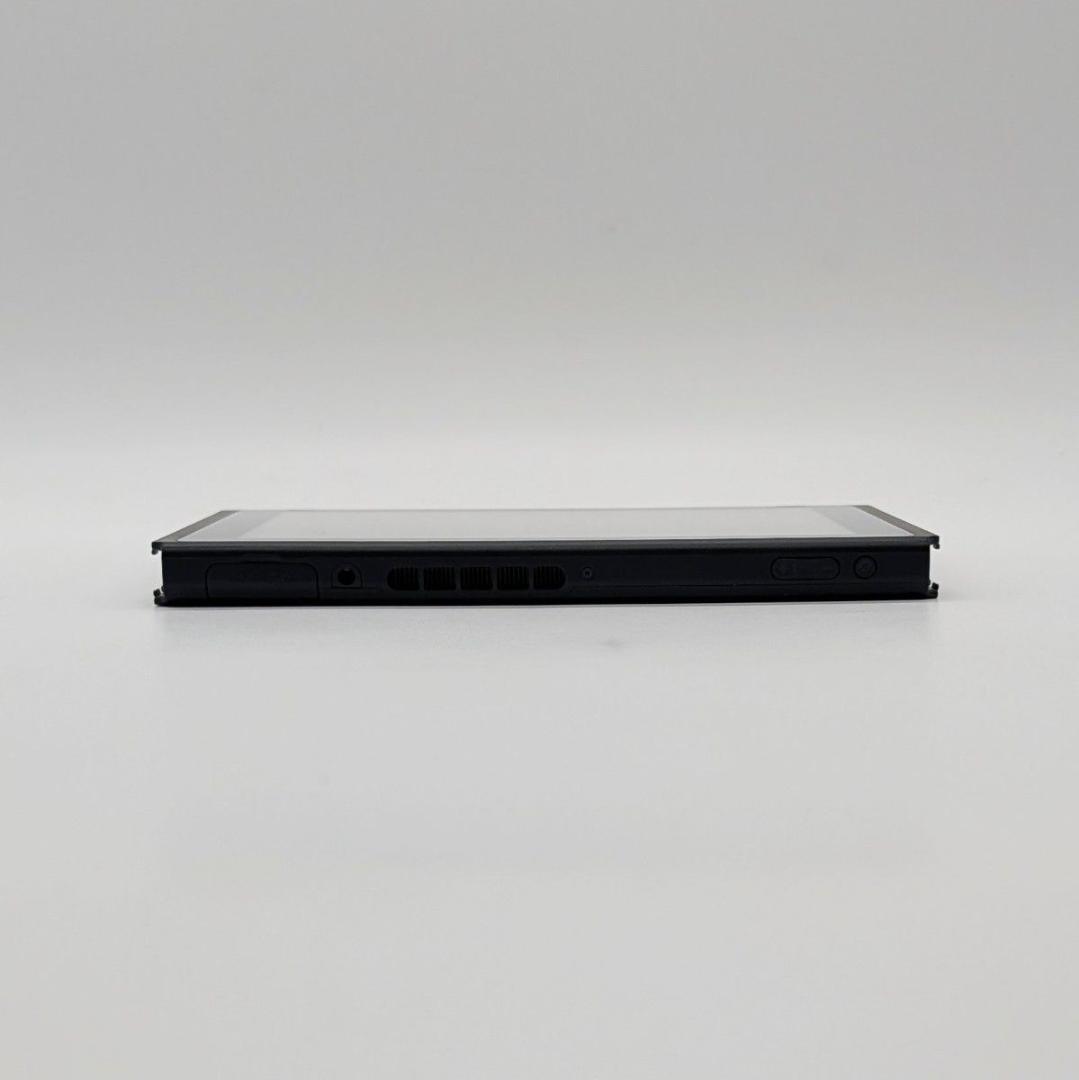 【極美品】Nintendo Switch 本体のみ 2018年