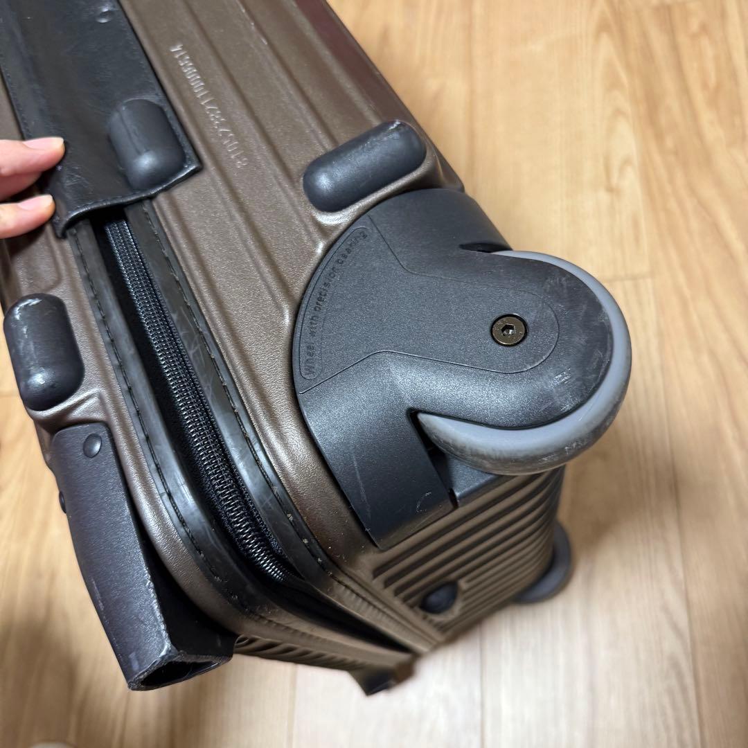 RIMOWA リモワ　サルサ　ブラウン キャリーケース　機内持ち込み　2輪