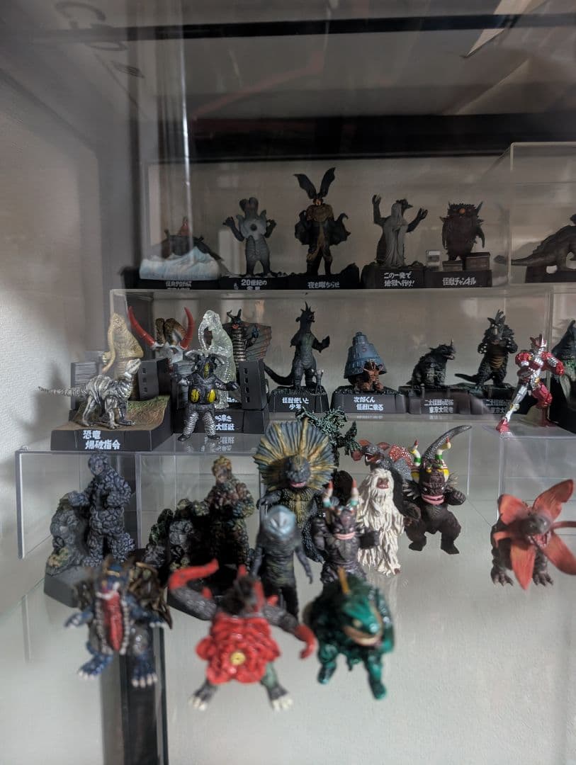 ウルトラマン 怪獣 HG、DG、HD、名鑑etc