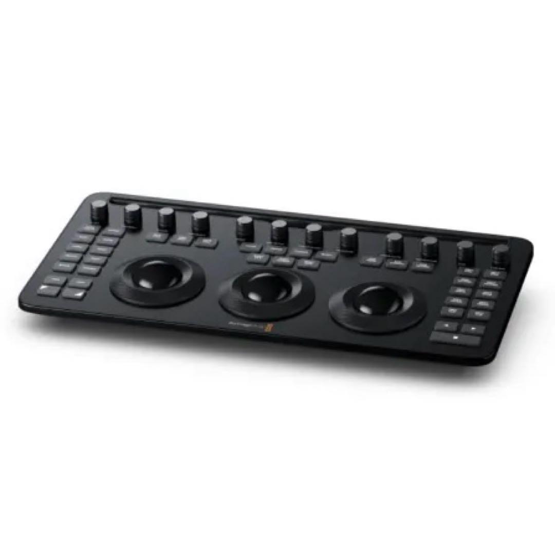 ビデオカメラ DaVinci Resolve Micro Color Panel