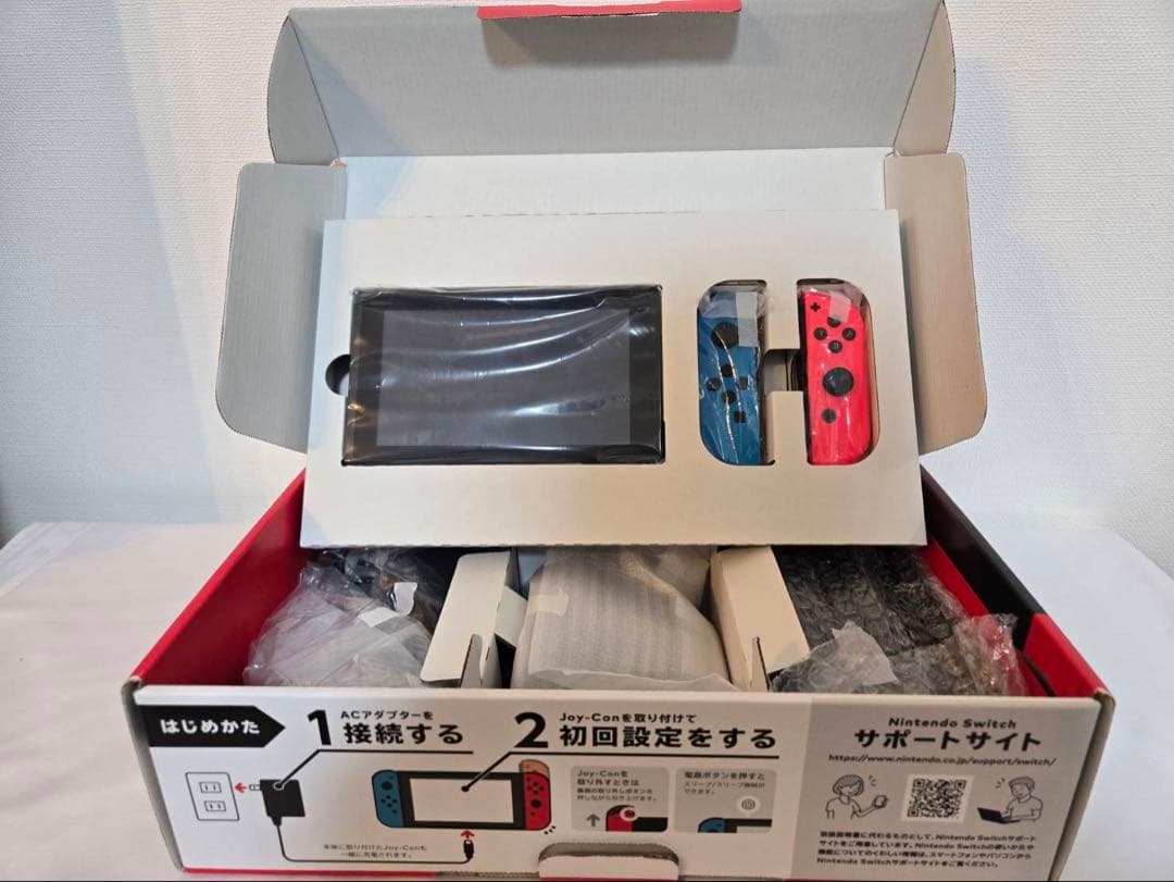 Nintendo Switch 初期型 本体(外箱・付属品付き)