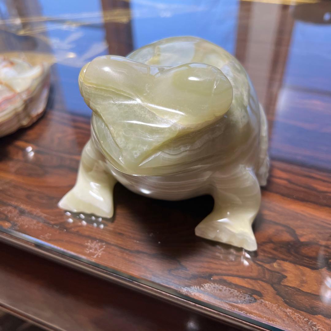 瑪瑙　カエル