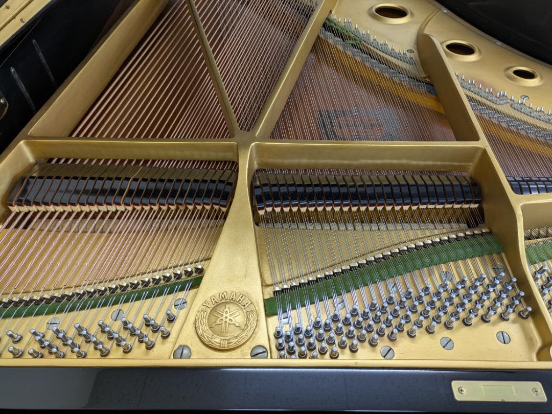 YAMAHA グランドピアノ G5D【120万番台】