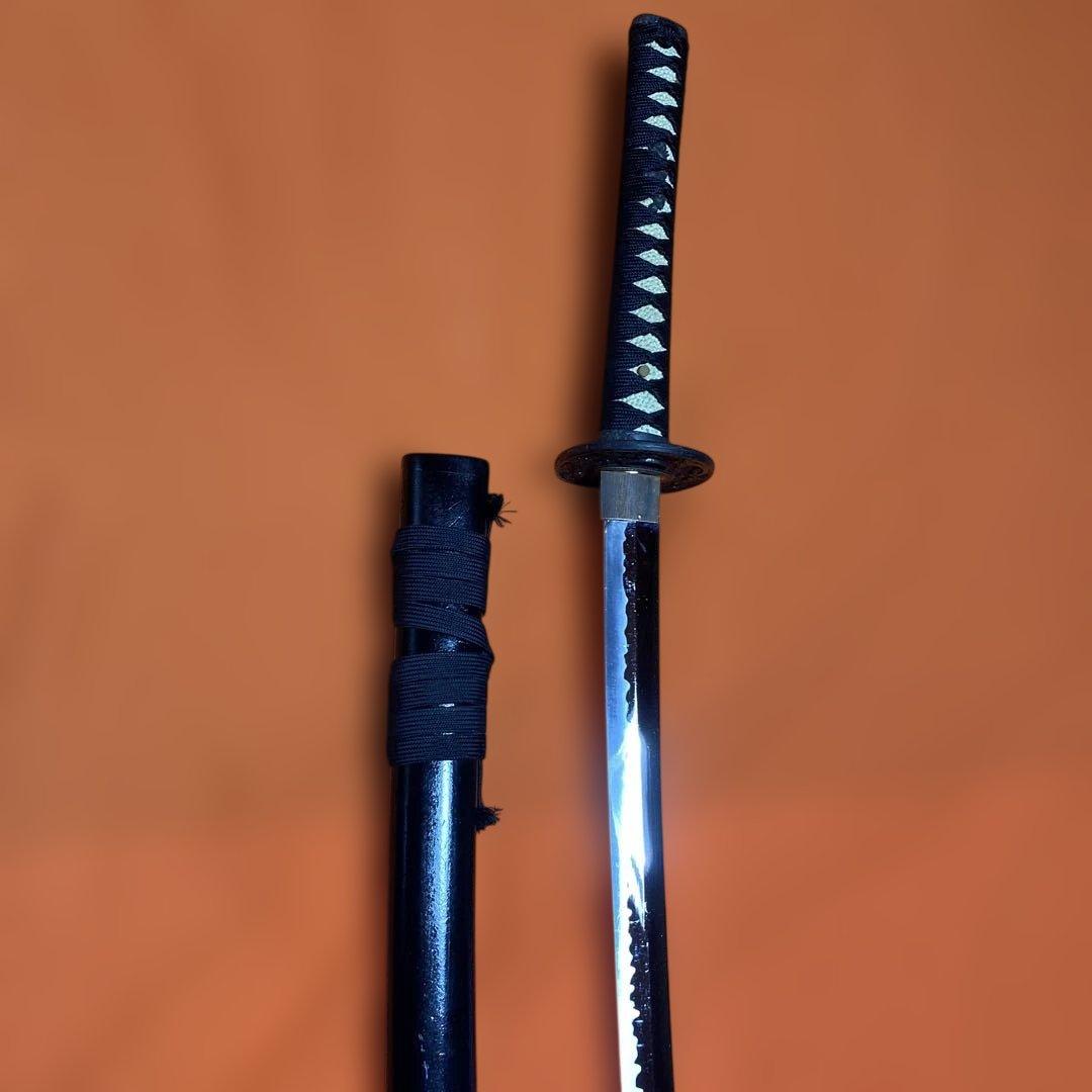 割安模造刀 黒柄 雲龍楕円鍔 黒呂鞘