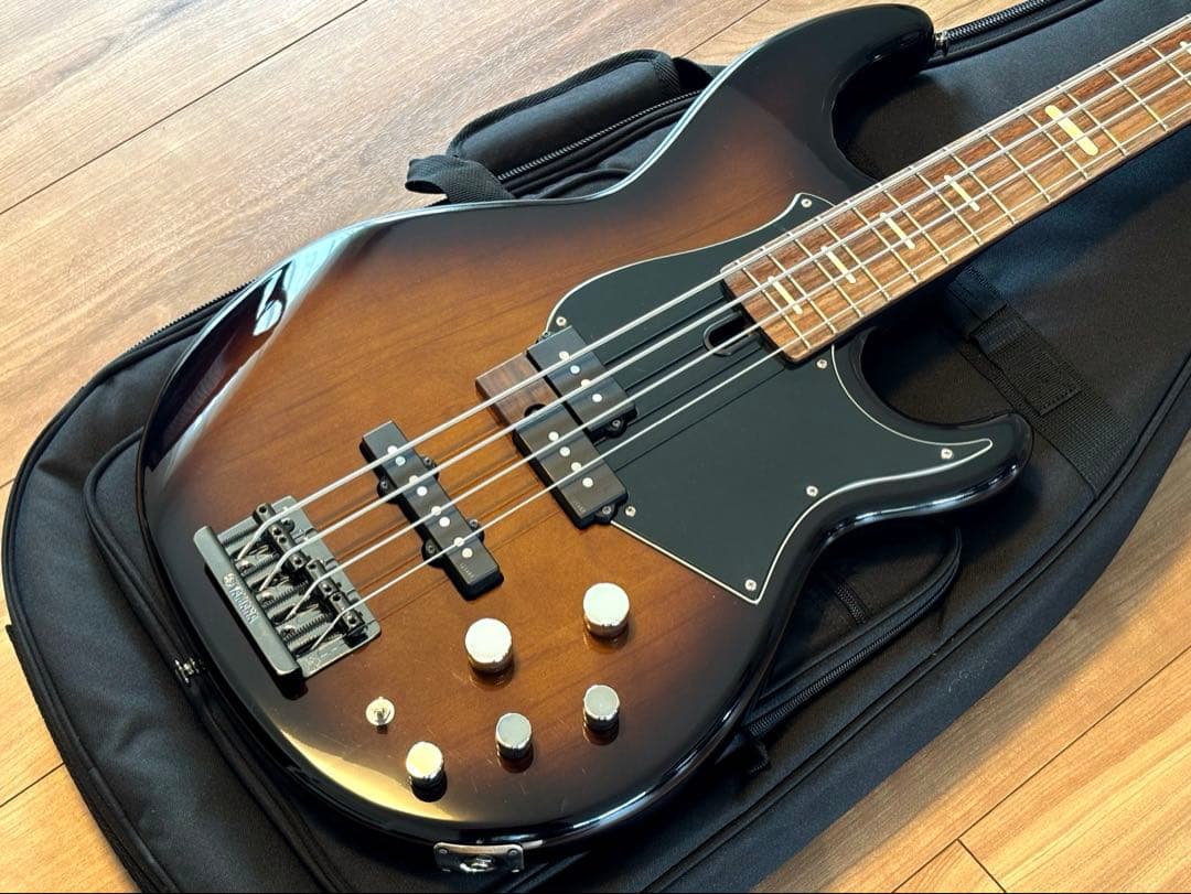 YAMAHA BB734A DCS ダークコーヒーサンバースト　エレキベース