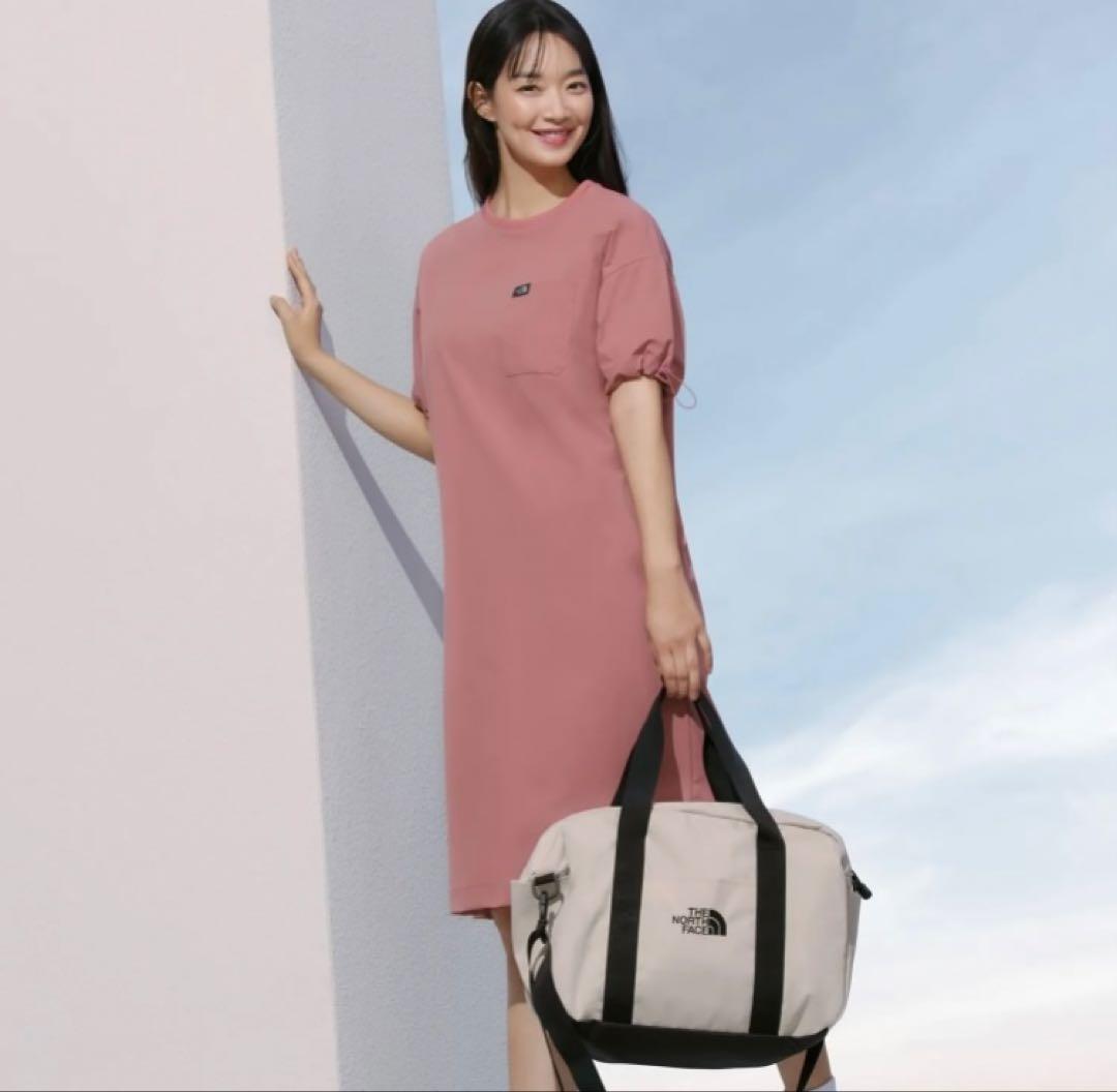 【新品未使用】THE NORTH FACE ヘリテージ カーゴバッグ　クリーム