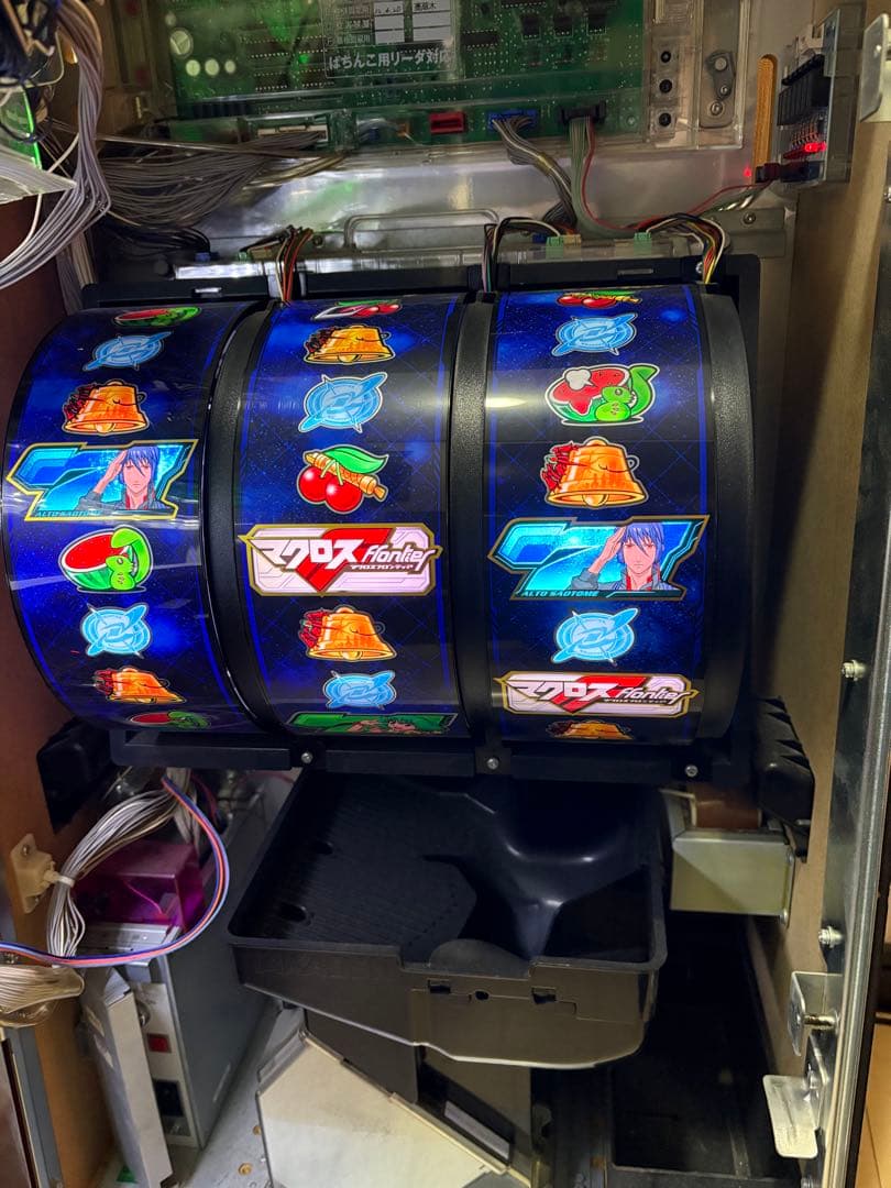 DEEN様　スロット実機