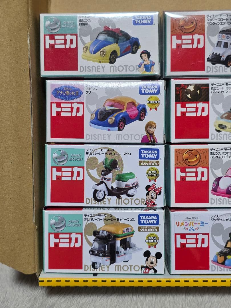 トミカ ディズニーモータース 12台セット