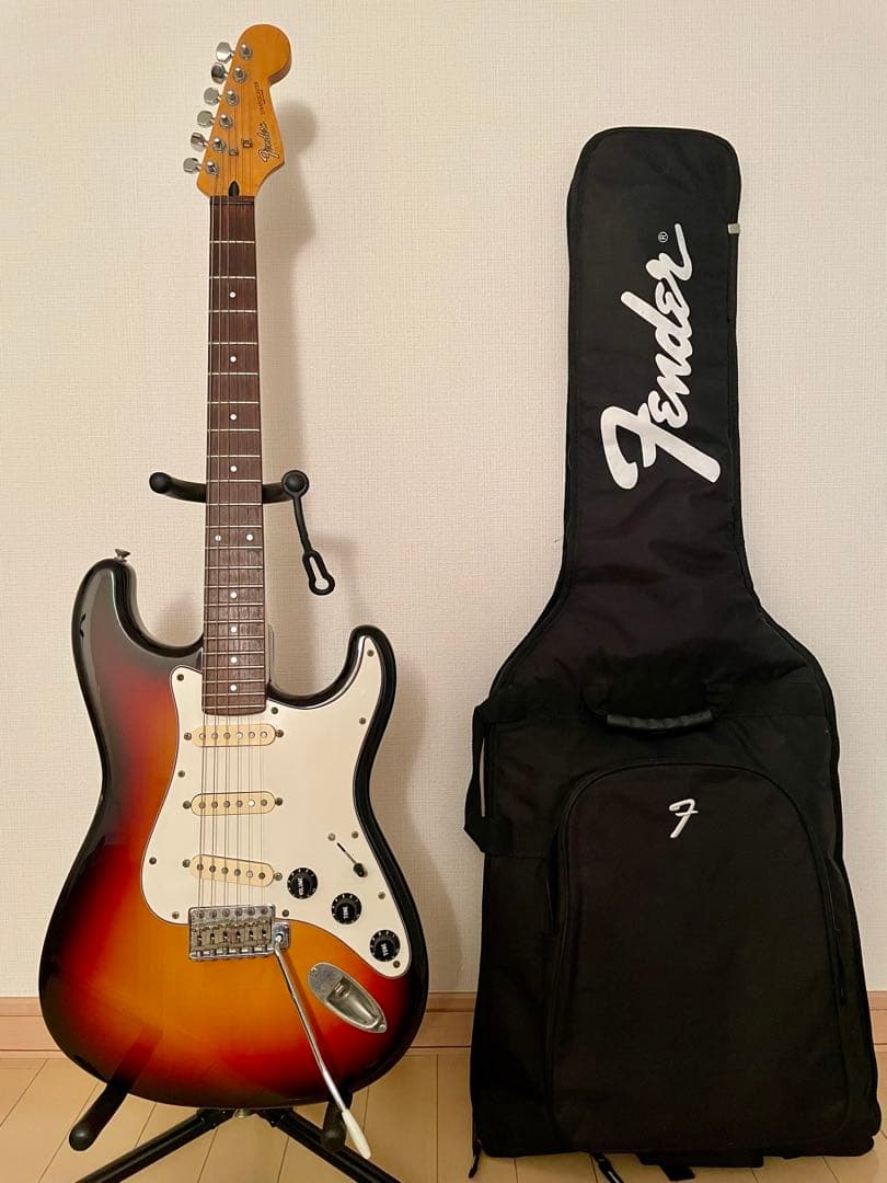 Fender Japan Eシリアル ストラトキャスター ST314-55