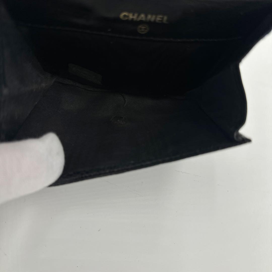 ☆CHANEL☆二つ折り財布☆220☆