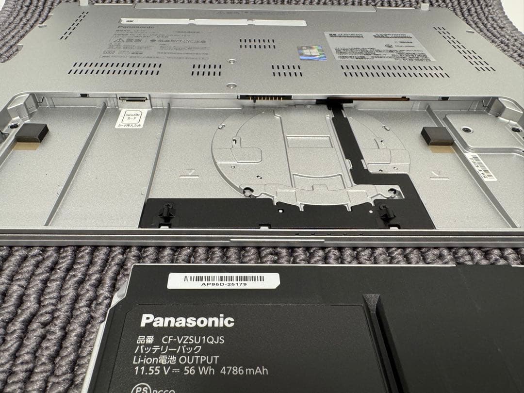 【超美品】累計230時間CF-FV1RFAVS LTE SIMフリー本革ケース付