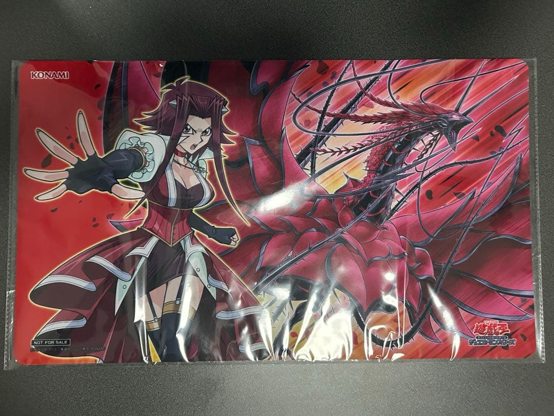 遊戯王 TSUTAYAトーナメントプレイマット 十六夜アキ 黒薔薇の破滅竜