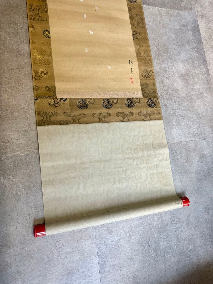 掛軸　骨董　蔵出し　花　木箱付き