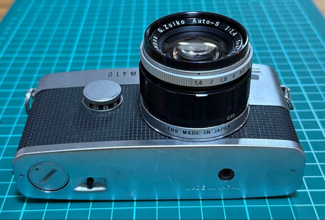 フィルムカメラ OLYMPUS PEN F G.Zuiko Auto-S 1:1.4 40mm