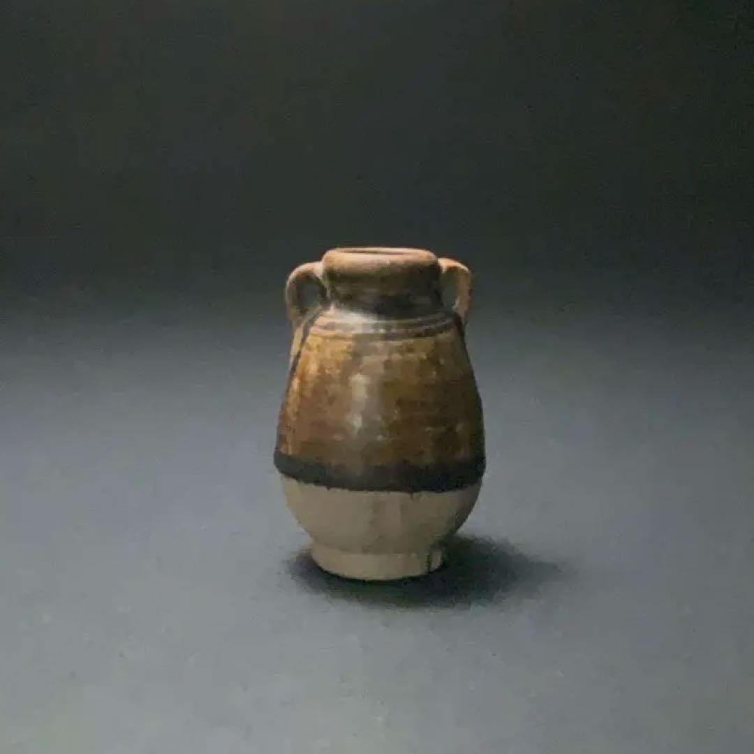 褐釉双耳小壺　タイ　アンティーク　骨董　スコタイ　R1394ダM