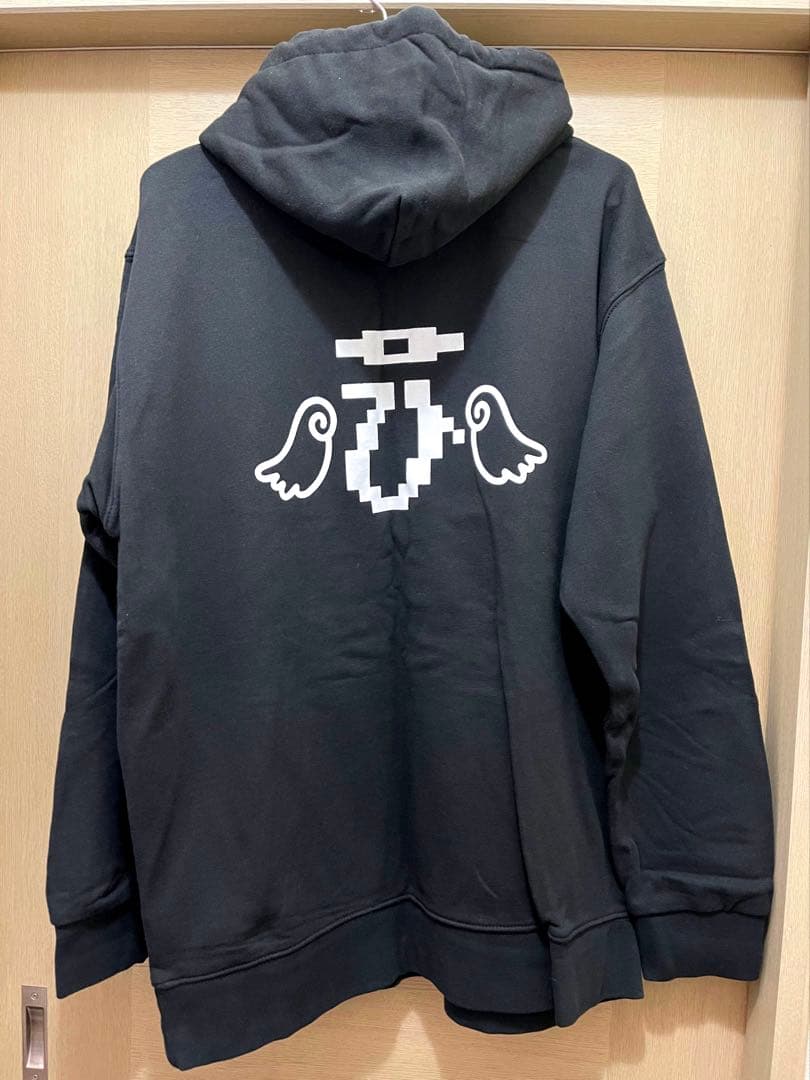 ひめゆり倶楽部。 マモ 魔喪 R指定 生憎の雨。 パーカー Tシャツ