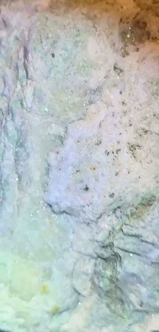 ！財宝！巨大アレキサンドライト？！内部水晶クラスターあり原石！宝石級！！　糸魚川