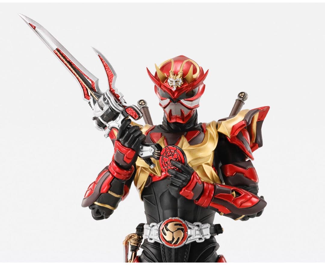 S.H.Figuart 真骨彫製法　仮面ライダー装甲響鬼