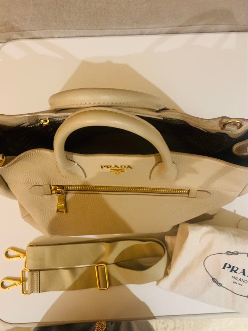 PRADA 2wayバッグ