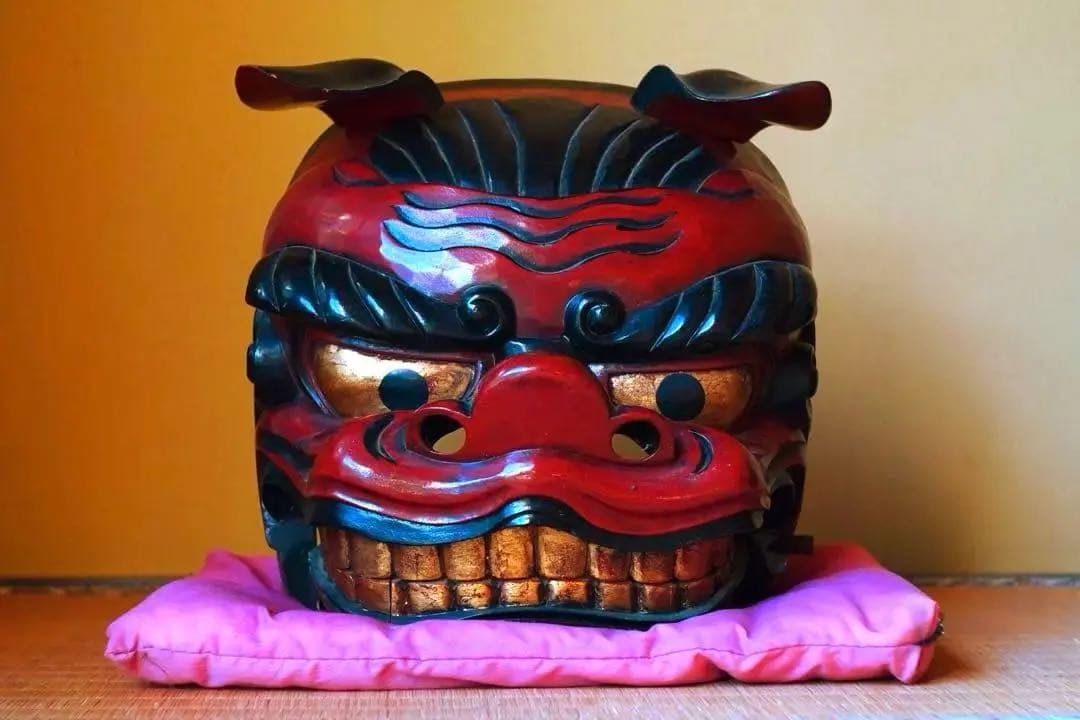 時代物　【一尺　獅子頭　①】　木彫　獅子舞　民藝　骨董品　古道具