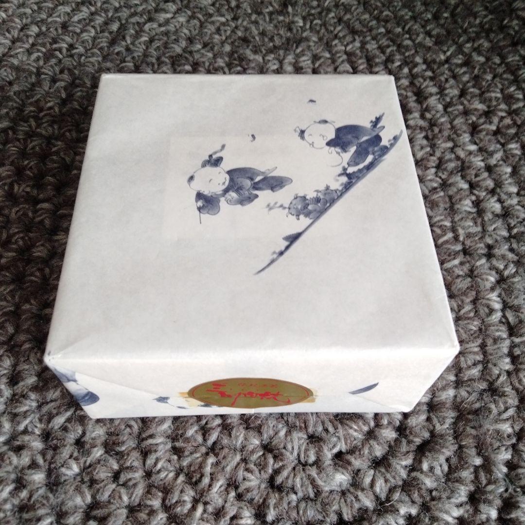 新品未使用【三川内焼唐子絵白磁皿3枚セット】日本を代表する陶磁器希少貴重在銘あり