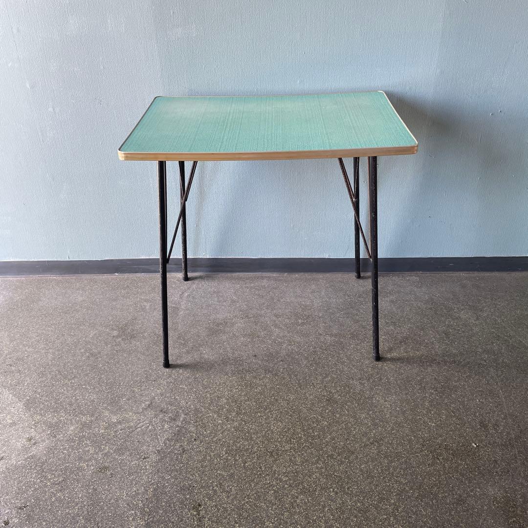 鉄脚テーブル　昭和レトロ