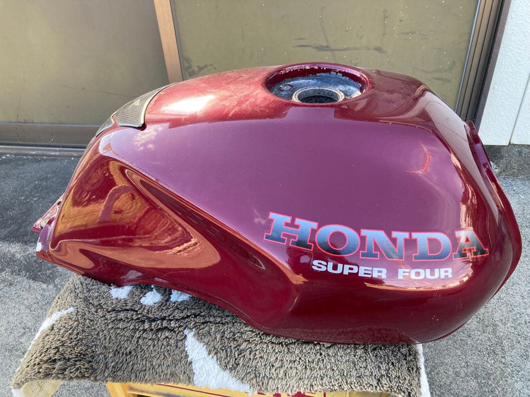 CB400SF NC31 タンク