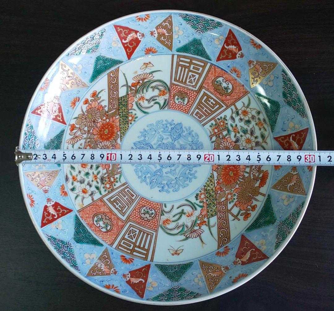 古伊万里 江戸時代中期 多彩な花柄の陶器の皿