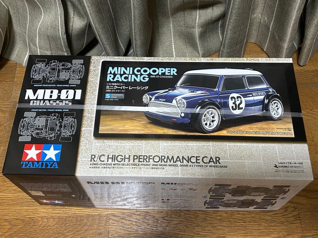 【新品・未使用！】タミヤ 1/10RC ミニクーパーレーシング (MB-01)