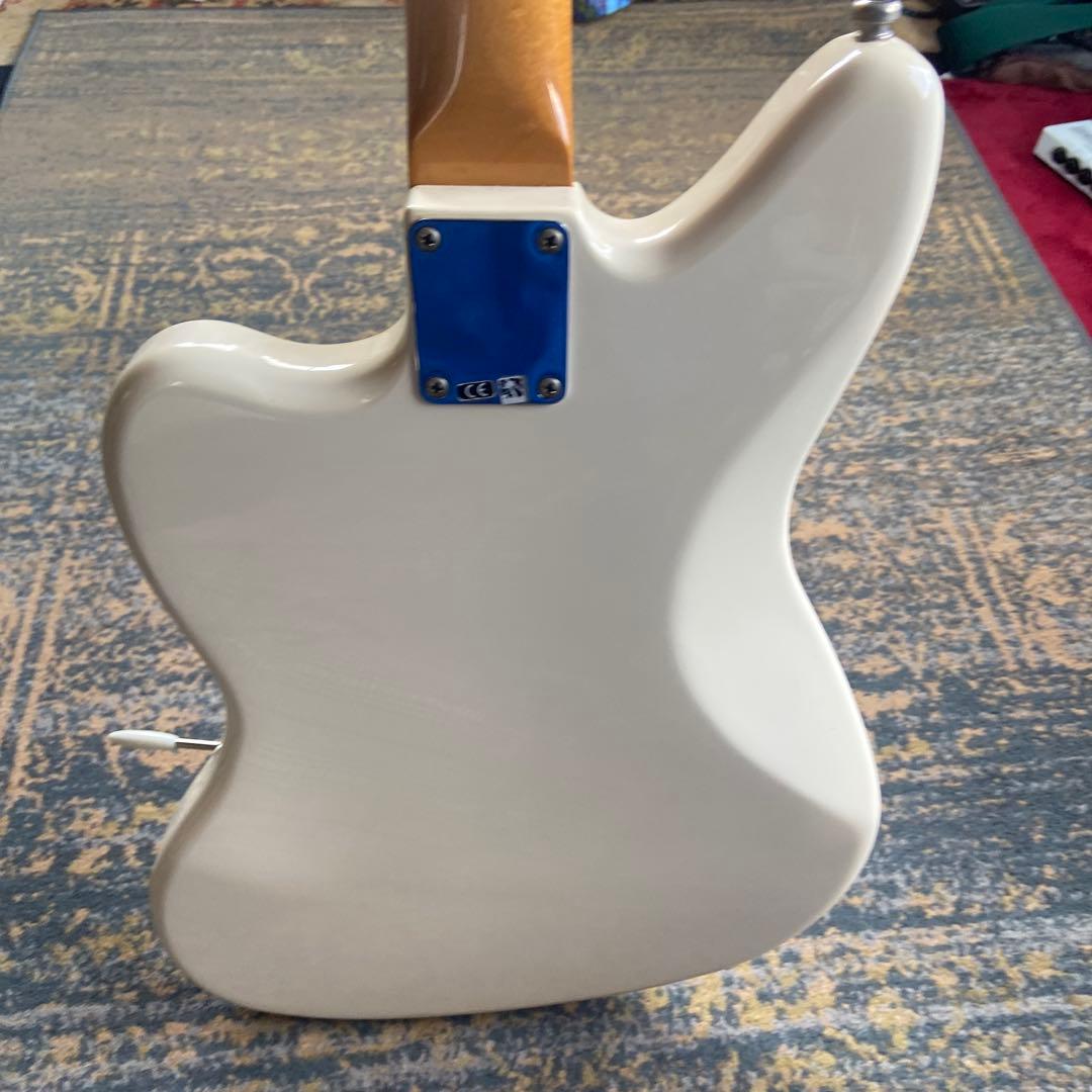 Fender Jaguar MX H-Hホワイト