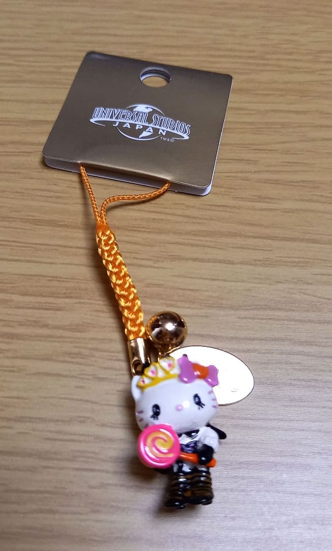 HELLO KITTY　u s j限定　ストラップ♪