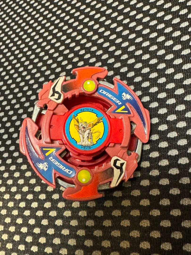 爆転シュートベイブレード ベイブレード ドライガーV 絶盤品 レッド