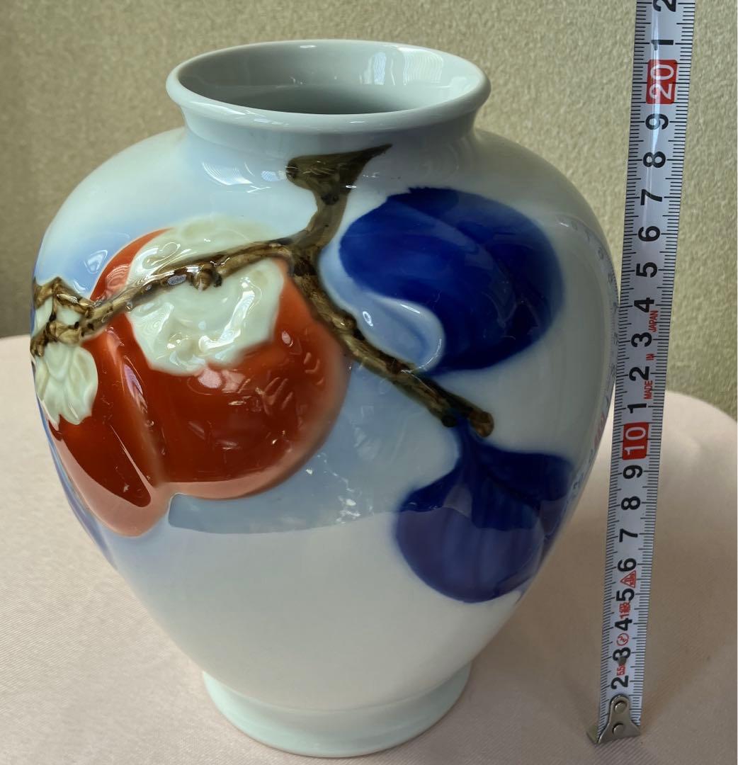 深川製磁器　柿の絵　白磁　シンプル　宮内庁御用達　浮き絵が繊細