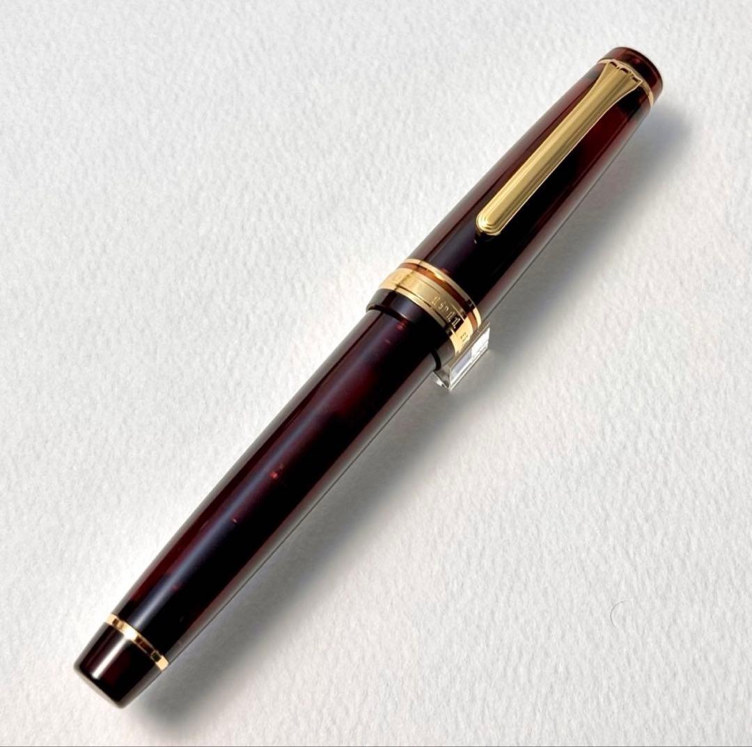 美品 未使用 sailor セーラー万年筆 プロギア モカブラウン 茶 MF