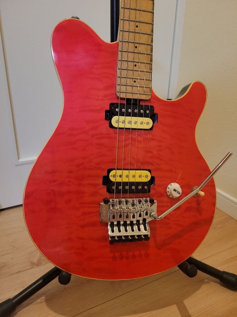 Sterling by MUSICMAN　AX40 ピンク塗装　ミュージックマン