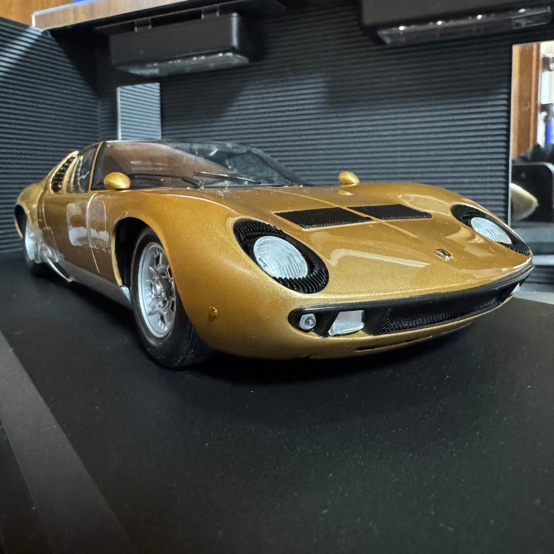 絶版未展示品 京商 1/18ランボルギーニ ミウラ P400 Gold