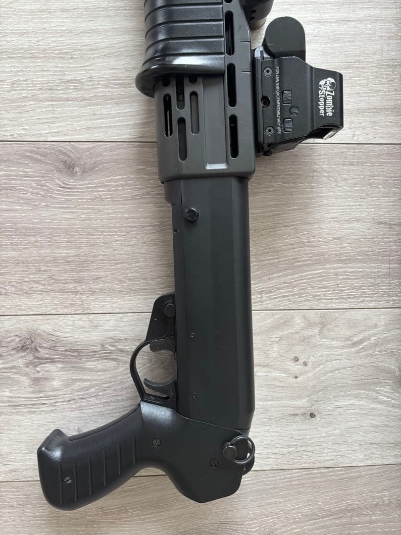 東京マルイSPAS 12 エアガン(スパス12)