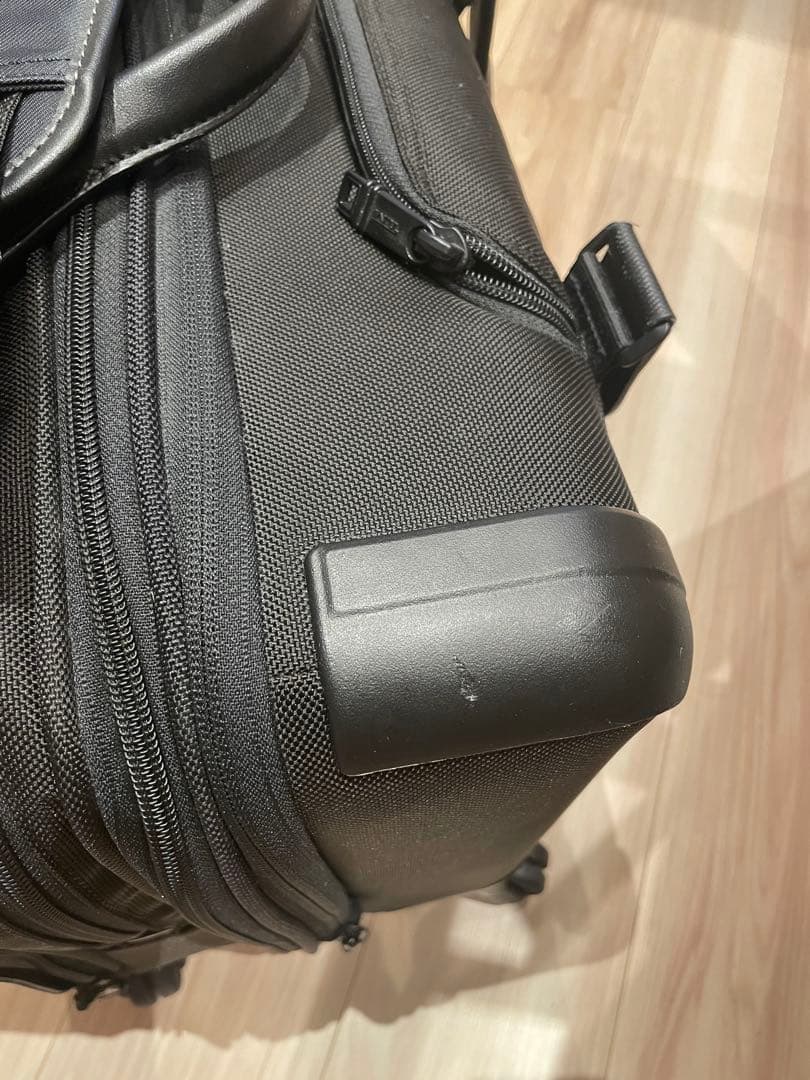 TUMI ブラック キャリーケース 4輪