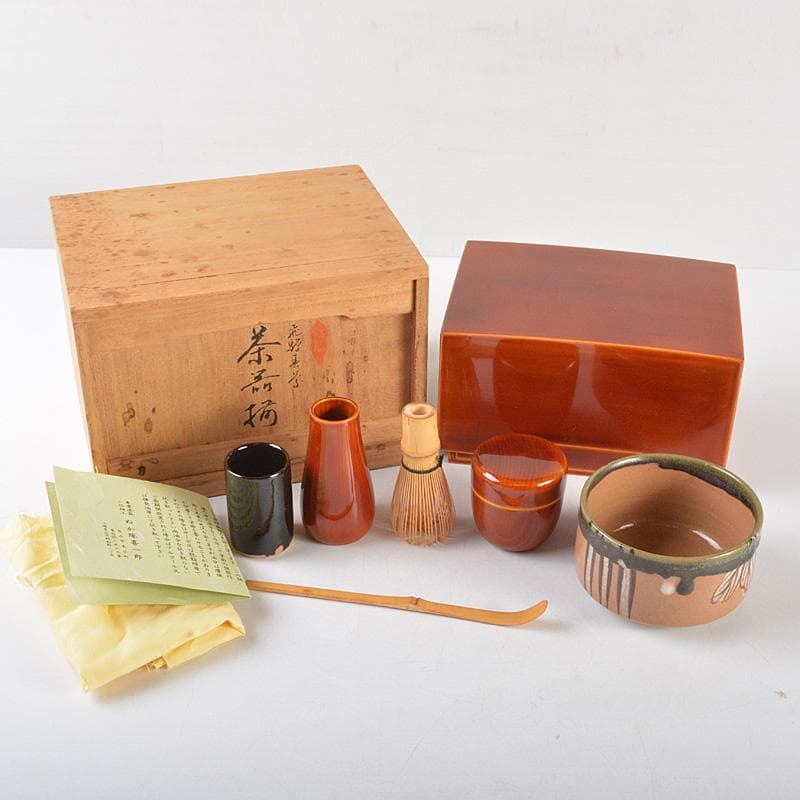 茶道具　飛騨春慶塗　茶箱　棗　茶碗など　五点　一式　共箱　M　R5769